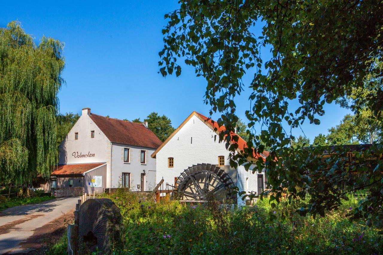 Vakantieverblijf Volmolen B&B Maaseik Exterior photo